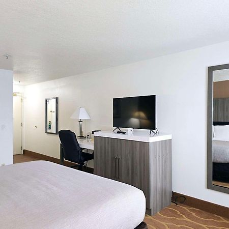 Quality Inn & Suites Longview Kelso Exterior foto