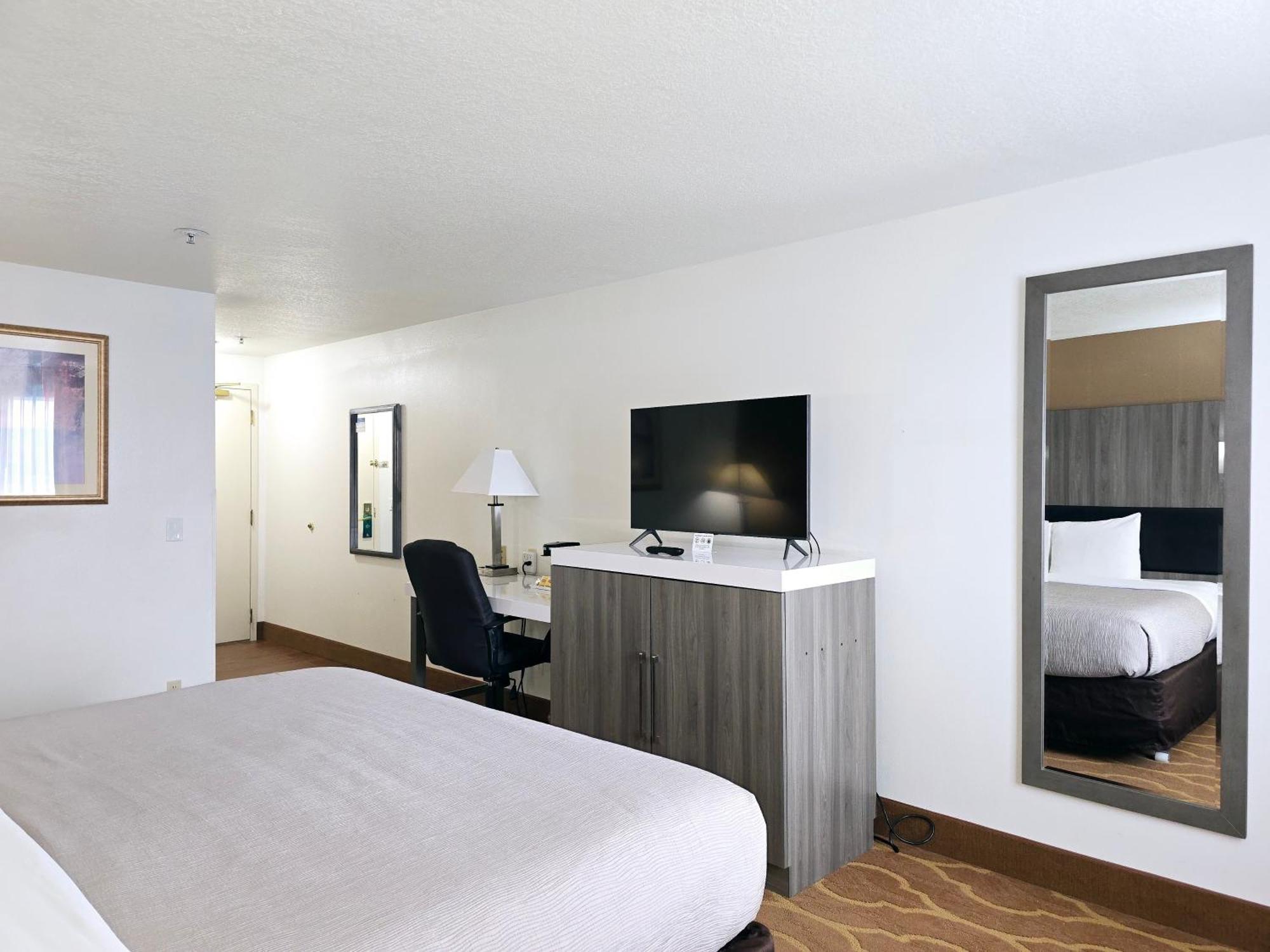 Quality Inn & Suites Longview Kelso Exterior foto